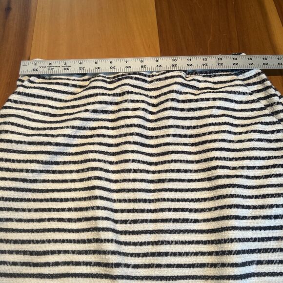 Saks Fifth Avenue Navy And White Large Top And Medium Skirt Fringe Read Descript - Picture 8 of 12